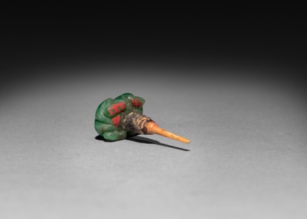 Snuff Bottle with Stopper (stopper), 1800s. China, Qing dynasty (1644-1911). Rose quartz; with
