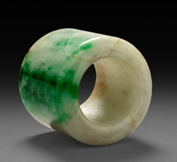 Thumb Ring, 1800s-1900s. China, 19th-20th century. White and green jade; diameter: 3.1 cm (1 1/4 in