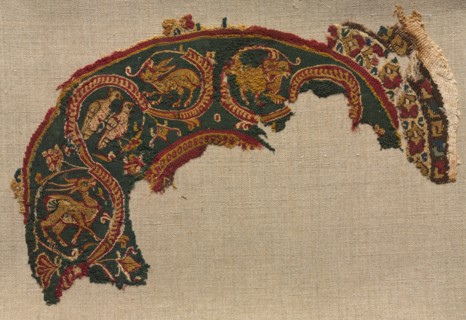 Fragmentary Segmentum from a Tunic, 700s. Egypt, late Umayyad to early Abbasid period, 8th century.