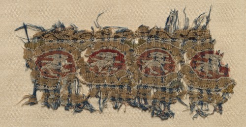 Fragment of a Tiraz-Style Textile, 1081 - 1101. Egypt, Fatimid period, latter part of Caliphate of