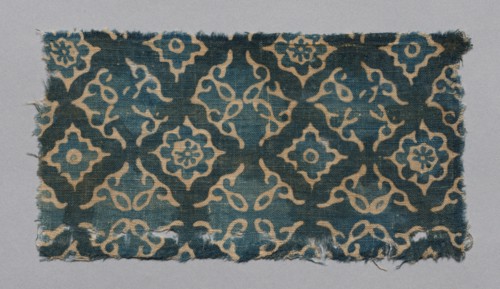 Fragment, 1100s - 1300s. India, 12th-14th century. Plain cloth, resist dyed; cotton; overall: 19.4