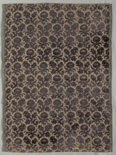 Length of Velvet, 1600-1640. Italy, first third of 17th century. Velvet (cut, voided, and