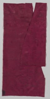 Length of Silk Damask, late 1600s. Italy, late 17th century. Damask, silk; average: 121.3 x 55.9 cm