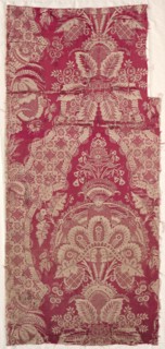 Fragment of Textile, c. 1700. France, early 18th century, late Baroque. Lampas weave, silk;