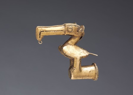 Staff Head, 400-1000. Colombia, Sinú style, 5th-10th Century. Cast gold; overall: 6.7 x 3 x 8.2 cm