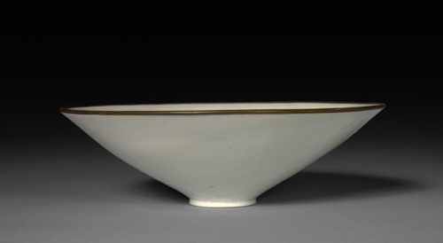 Bowl: Ding ware, 12th Century. China, Hebei province, Chuyang District, Jin dynasty (1115-1234).