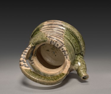 Water Container in the Shape of a Kettle:  Oribe Ware, early 17th century. Japan, Gifu Prefecture,