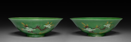Pair of Bowls with Sprays of Flowers, 1662-1722. China, Jiangxi province, Jingdezhen kilns, Qing