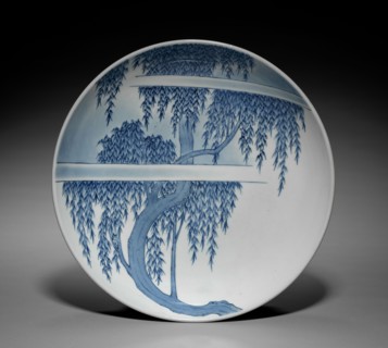 Plate with Willow Tree and Cloud, 1800s. Japan, Edo Period (1615-1868). Porcelain with underglaze