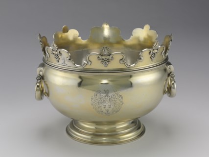 Monteith Punch Bowl, 1715-1716. Benjamin Pyne (British). Silver gilt; diameter: 32.9 cm (12 15/16