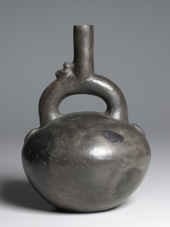 Darkware Vessel, Chimú style (900-1470). Peru, North Coast, Chimú style (900-1470). Black ware;