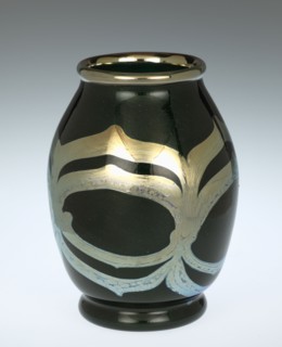 Vase, c. 1890-1892. Louis Comfort Tiffany (American, 1848-1933). Glass; overall: 13.7 x 10.1 cm (5