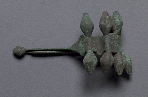 Fibula, c. 500 BC. Italy, Etruscan, late 6th Century BC. Bronze; overall: 8.9 cm (3 1/2 in.).