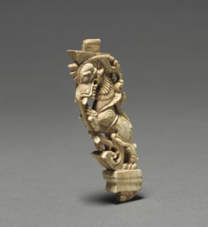 Carved Bracket, 1600s. South India, probably Madura area, 17th century. Ivory; overall: 10.2 cm (4