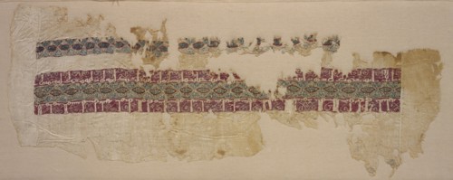 Sleeve with tiraz, 1045 - 1058. Egypt, Fatimid period, reign of Caliph al-Mustansir, 1045-58. Plain