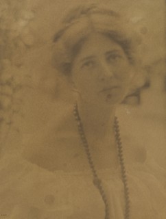 Portrait of Julia Hall McCune (1882-1971), c. 1898. Ema Spencer (American, 1857-1941). Platinum