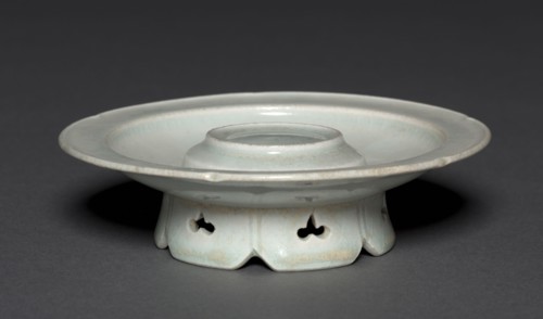 Cup and Stand (stand), 1100s. China, Southern Song dynasty (1127-1279). Glazed porcelain; diameter: