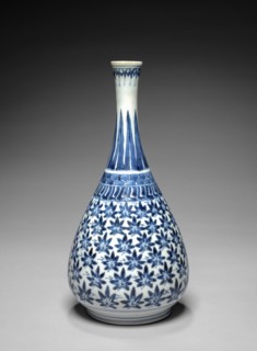 Bottle: Arita Ware, Imari Type, early 1600s. Japan, 17th century. Porcelain painted in underglaze