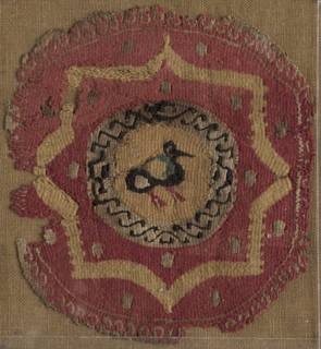 Circular Segmentum with Eight-Pointed Star and Bird, 600s - 700s. Egypt, 7th - 8th century.