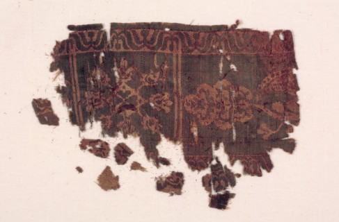 Fragment, 5th-12th century. Egypt or Syria, 5th-12th century. overall: 19 x 11.5 cm (7 1/2 x 4 1/2