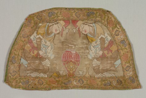 Fragment, 1600s. Iran, Safavid period, 17th century. Compound twill, silk; overall: 25.6 x 42.3 cm