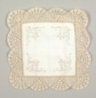 Lace, 19th century. Italy, Abruzzi, Pescocostanzo, l'Aquila, 19th century. Bobbin lace with