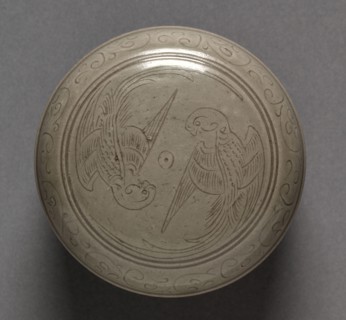 Covered Box with Double-Parrot Design (lid), 960-1127. China, Zhejiang province, Northern Song