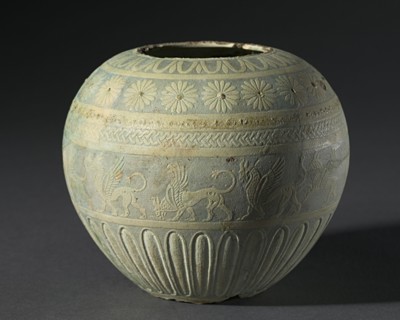 Mit Rahina Ware Vessel, 200-100 BC. Egypt, Ptolemaic Period. Polychrome faience; diameter: 10.7 cm