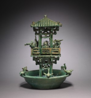 Watchtower, 25-220. China, Eastern Han dynasty (25-220). Earthenware with lead glaze; diameter: 39