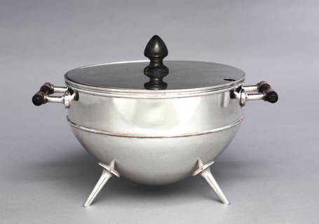Tureen, c. 1880. Hukin & Heath (British), Christopher Dresser (British, 1834-1904). Silver plated