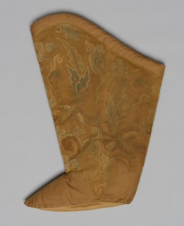 Boot, 907-1125. Northern China, Liao dynasty (907-1125). Silk: tapestry weave; two kinds of metal