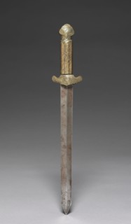 Dagger, 19th century. Metal; overall: 38.1 cm (15 in.); hilt: 6.4 cm (2 1/2 in.); scabbard: 42.5 cm