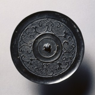 Mirror with Serpentine Interlaces, early 5th-late 3rd century BC. China, Eastern Zhou dynasty