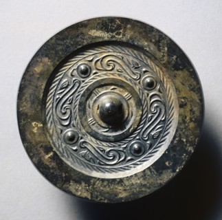Mirror with Four Nipples, Quasi- Dragons, and Birds, 1st century BC. China, Western Han dynasty
