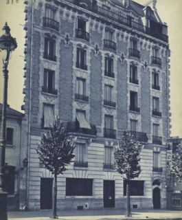 Townhouse Facade, c. 1900. Unidentified Photographer. Cyanotype; image: 29.4 x 24.3 cm (11 9/16 x 9
