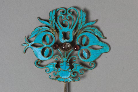 Headdress Ornament, 1800s-1900s. China, Qing dynasty (1644-1911). Gilt copper-silver alloy