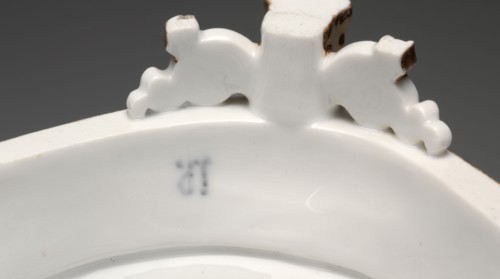 White and Gold Covered Ice Cream Pail, c. 1840. Factory of Jacob-Petit (French, 1830-1865). Gilt