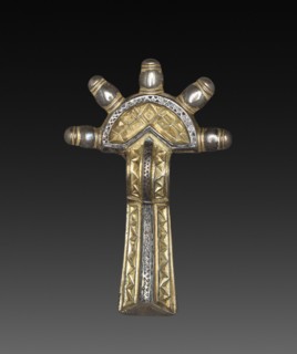 Bow Fibula, 500-550. Alemannic, 6th century. Silver gilt and niello; overall: 7.7 x 4.9 x 2 cm (3