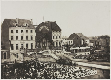 Untitled (Ceremony of Thanksgiving), July 1856. Louis Pierre Théophile Dubois de Nehaut (Belgian,