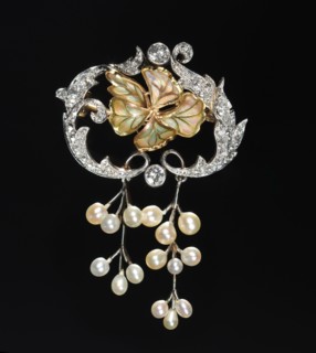 Brooch, c. 1890-1910. America, New Jersey, Newark, late 19th-early 20th century. Pearls, diamonds,