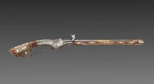 Wheel-lock Petronel, c. 1630. Georg Kurland (Polish). Steel, gilding, and wood inlaid with elk