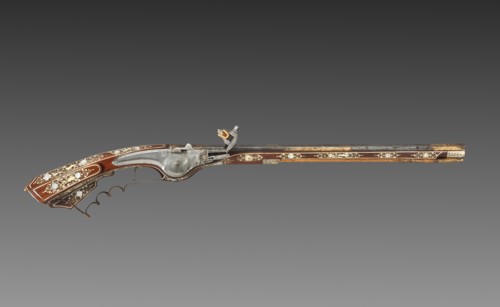 Wheel-lock Petronel, c. 1630. Georg Kurland (Polish). Steel, gilding, and wood inlaid with elk