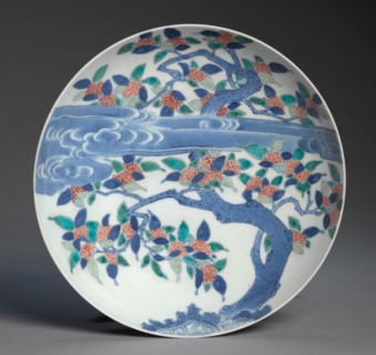 Dish with Sweet Osmanthus and Cloud, c. 1688-1716. Japan, Edo period (1615–1868), Genroku/Shotoku
