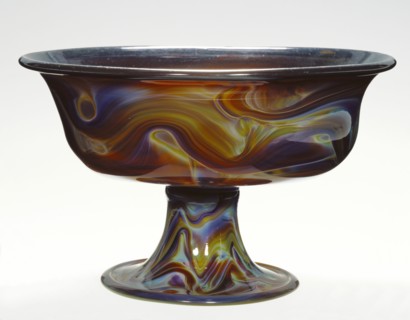 Footed Bowl; Venice, Veneto, Italy; about 1500; Free-blown calcedony glass; 12.4 × 19.7 cm, 4 7,8 × 7 3,4 in