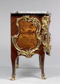 Commode; Bernard II van Risenburgh, French, after 1696 - about 1766, master before 1730, Paris, France; about 1750; Oak