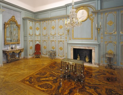 Paneling; Attributed to Jules Degoullons, French, 1671 - 1738, Paris, France; about 1719; Oak, carved, painted and gilded; 305