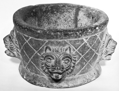 Bowl; Syria; late 2nd century; Hauran basalt; 17.3 × 29.5 cm, 6 13,16 × 11 5,8 in