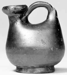 Campanian Black Duck Askos, small-sized, Campania, South Italy, Europe; 323 - 31 B.C; Terracotta; 9.5 cm, 3 3,4 in