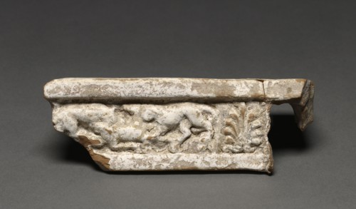 Miniature Altar with Animal Combat; Tarentum, Taras, South Italy; 525 - 475 B.C; Terracotta with white pigment and polychromy