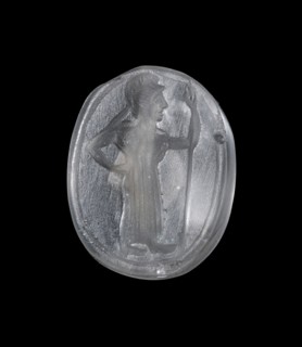 Engraved Scaraboid; Greece; about 500 B.C; Rock crystal; 0.7 × 1.3 × 1 cm, 1,4 × 1,2 × 3,8 in